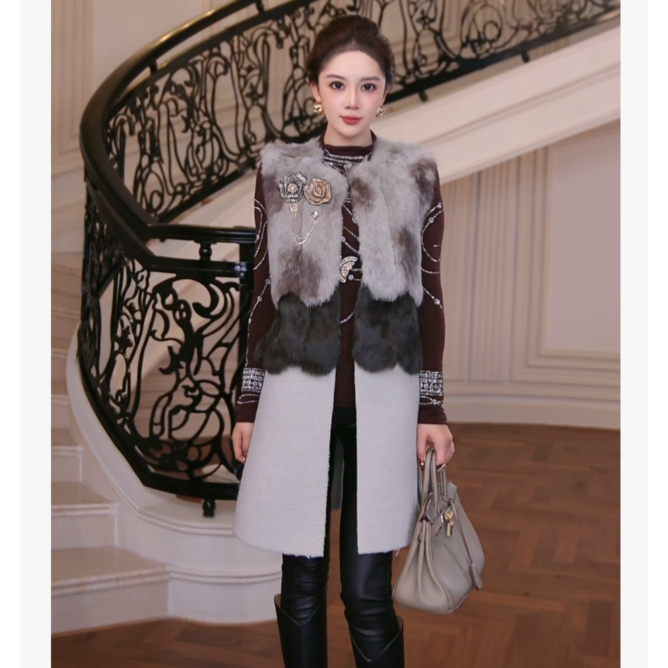 【芙娜妮】秋冬新款2025女装外套显瘦保暖百搭时髦高级感F2530978A