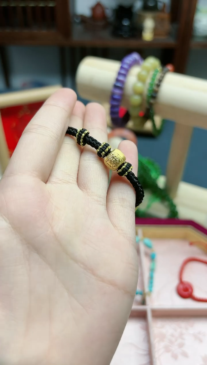 【闪购商品】18K金手饰18k金扎基双面手绳*1 MY