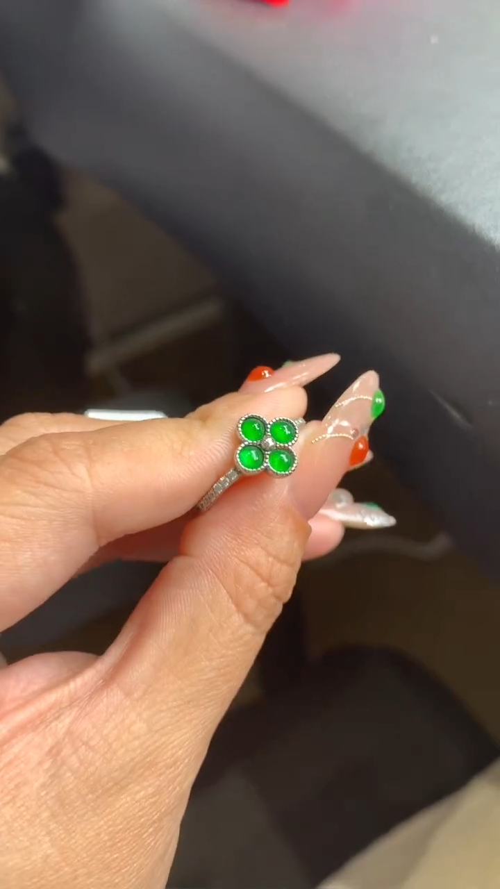 【闪购商品】翡翠戒指银S925镶嵌翡翠