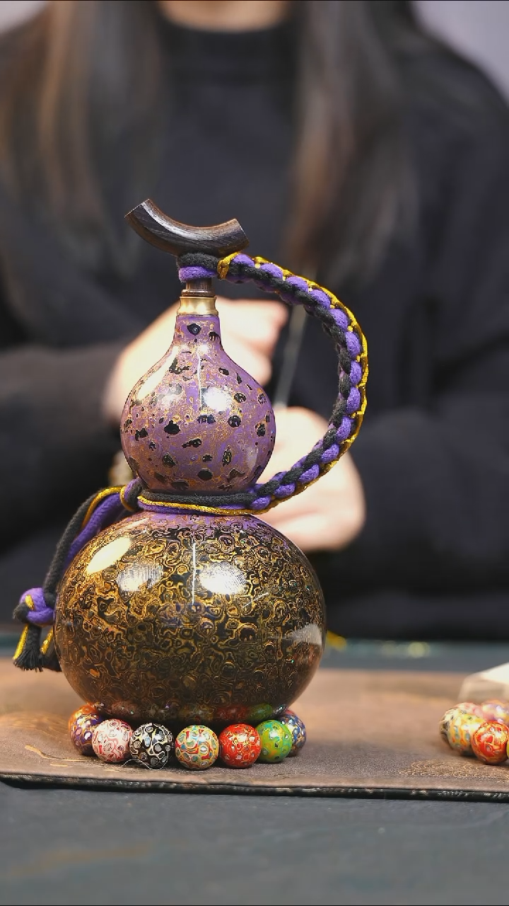 【闪购商品】XC146漆艺酒葫芦不包手串及旋转底座