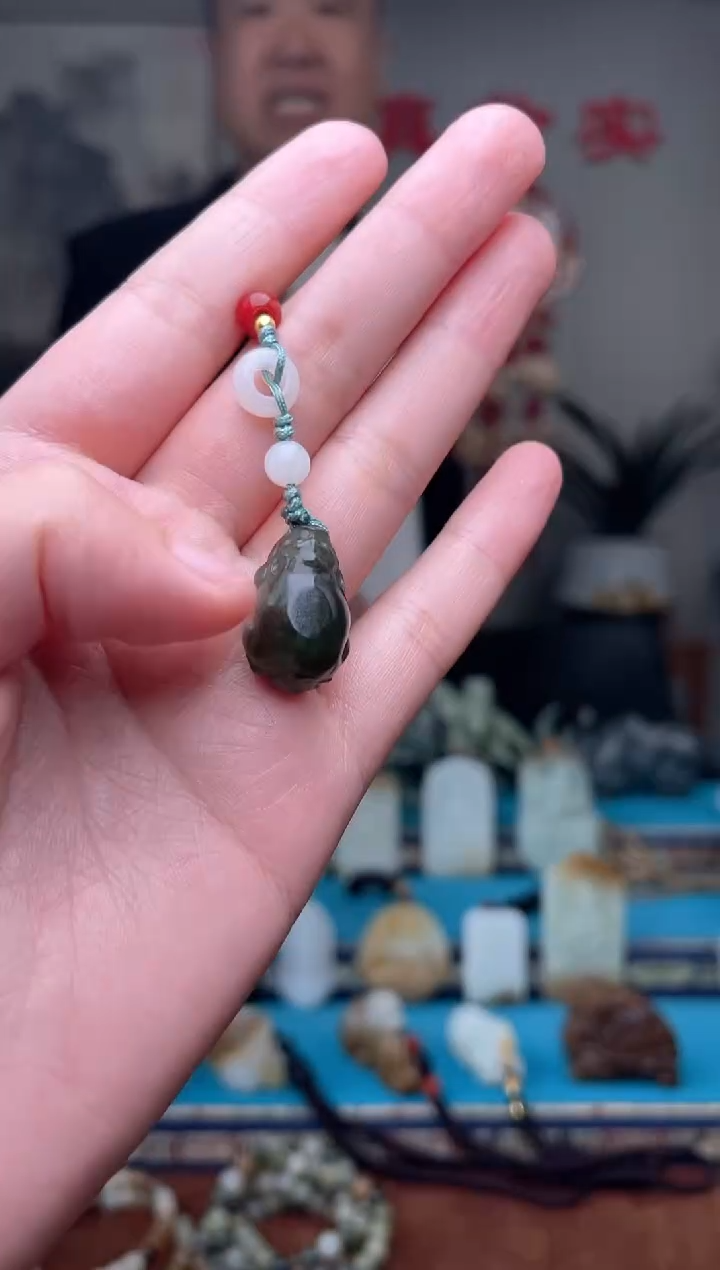 和田玉未镶嵌挂件1