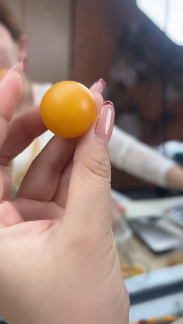【闪购商品】琥珀裸石未镶嵌蜜蜡单珠