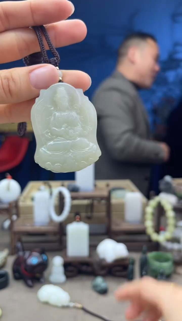 【闪购商品】和田玉颈饰未镶嵌1