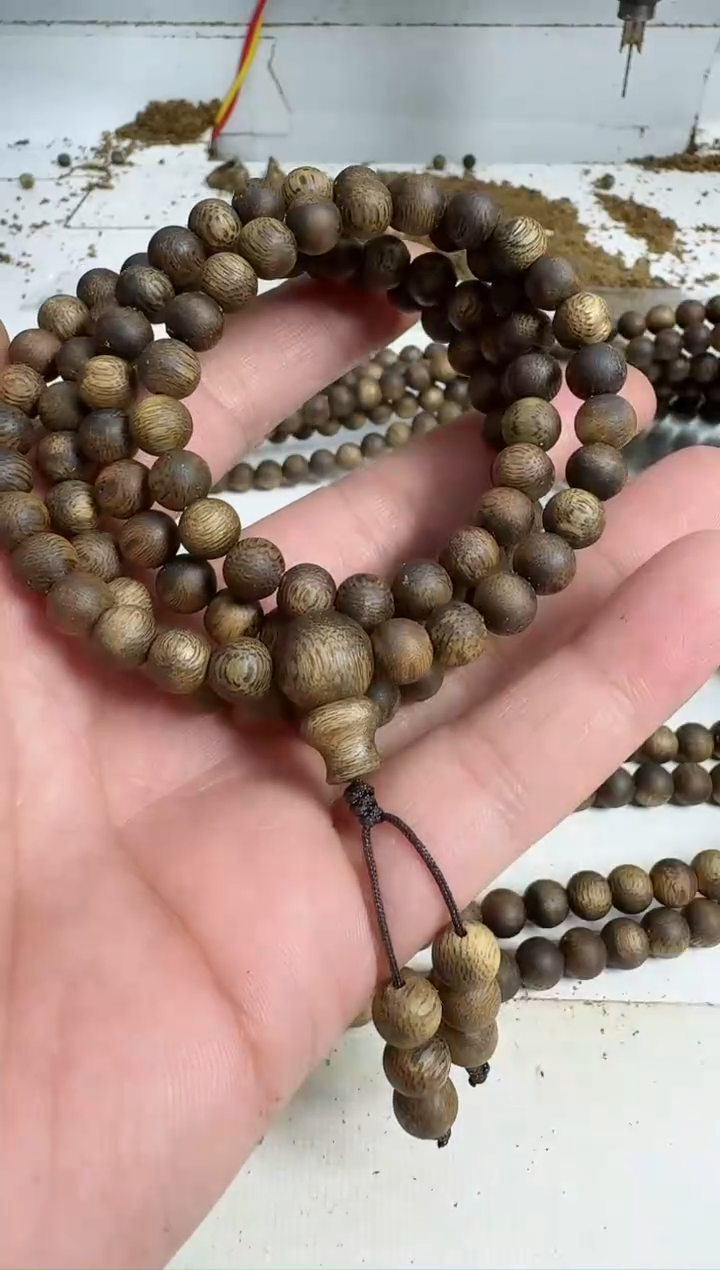【闪购商品】沉香手串乌身0.7规格多圈16克