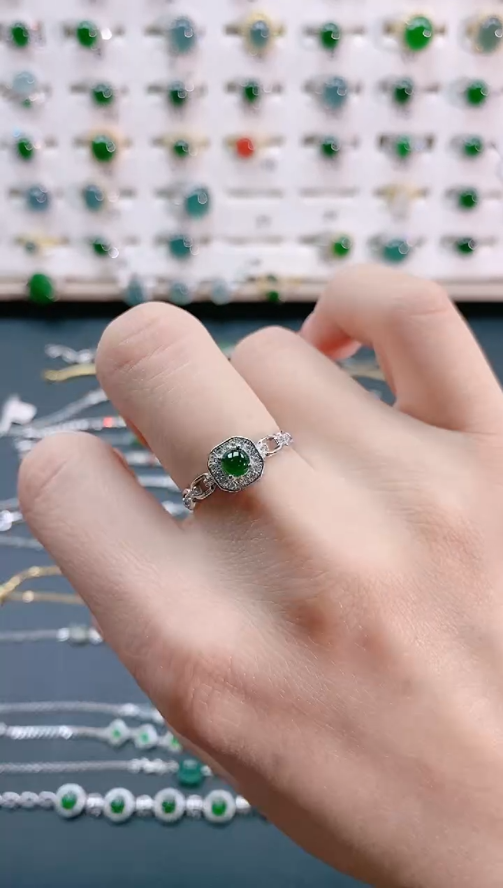 【闪购商品】翡翠戒指银S925镶嵌天然翡翠