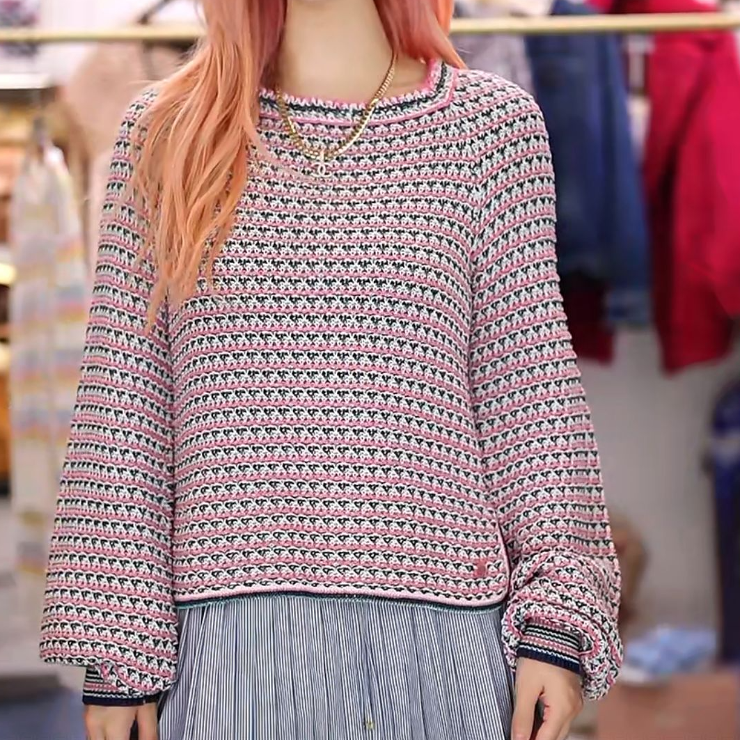 未使用 Chanel/香奈儿 黑粉条纹经典Logo针织衫