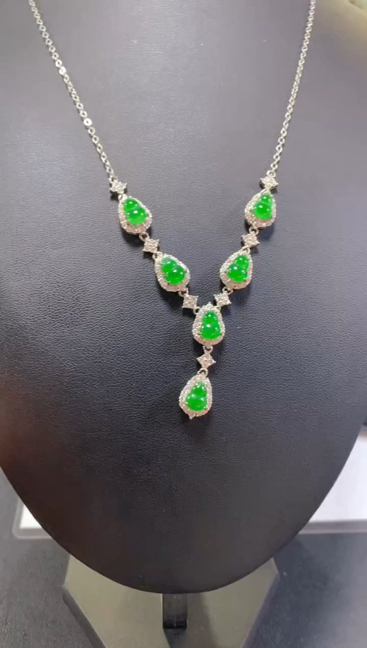 颈饰未镶嵌翡翠多样性发一