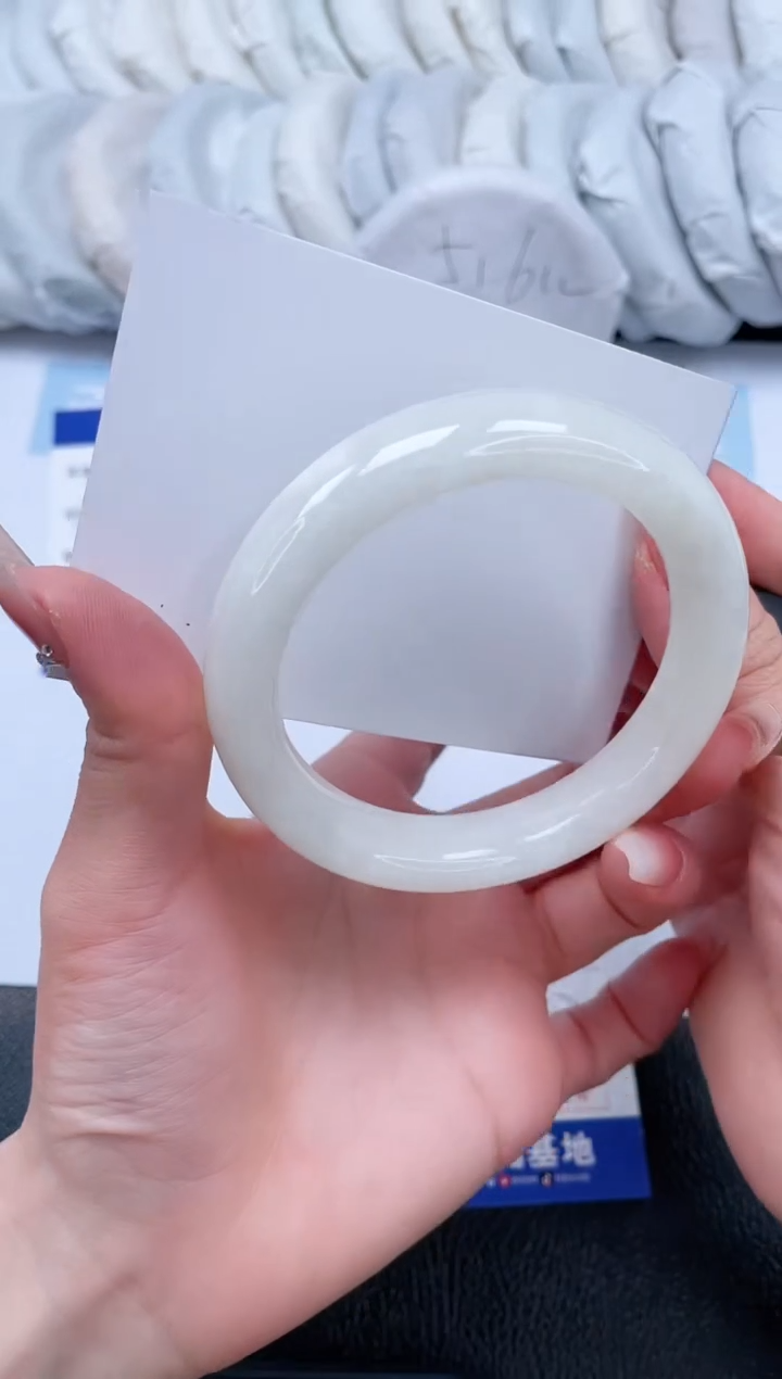 【闪购商品】和田玉手镯未镶嵌T94-57.3