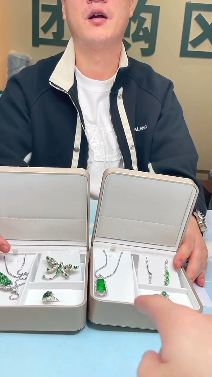 颈饰合金翡翠繇*-净货-多样性-发两套