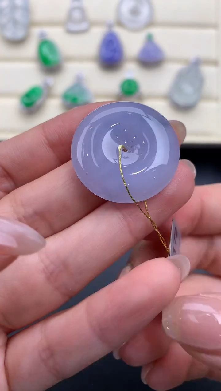 【闪购商品】翡翠颈饰未镶嵌Q270    