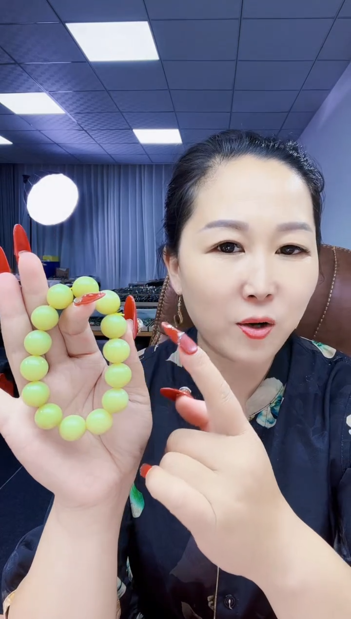 手串未镶嵌和田玉纯天然和田玉新疆若羌黄口正油黄16