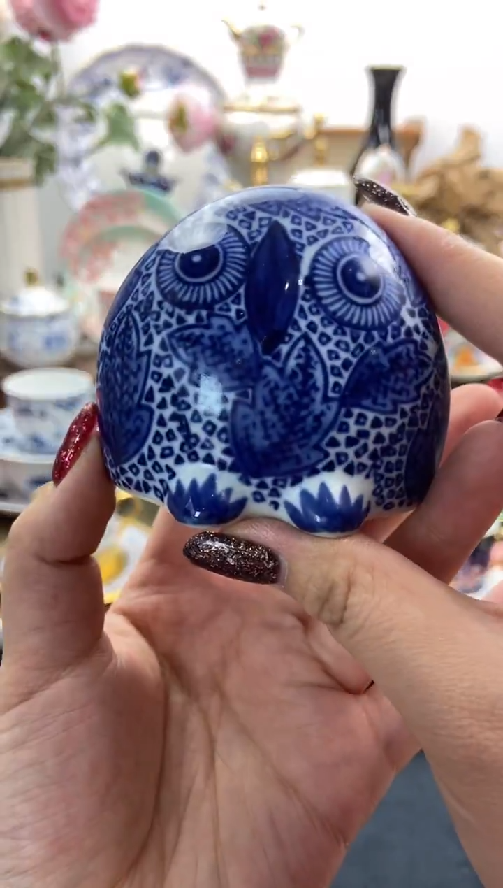 瓷片全新青花手绘猫头鹰摆件谨慎参拍，防伪帖撕毁无售后
