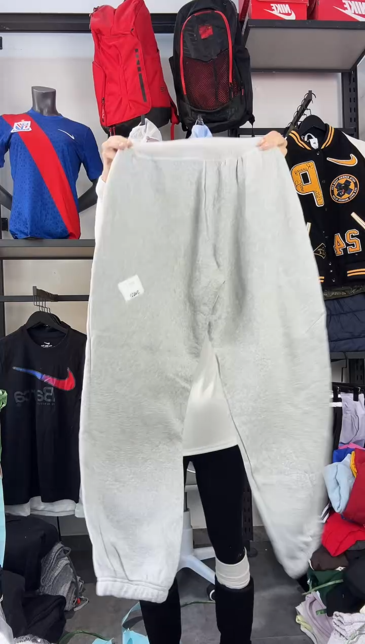 697闪购编码 Nike/Joedan运动卫衣裤以直播间过款为准 尺码·M