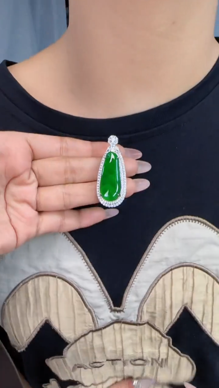 未镶嵌定制翡翠翡翠吊坠60