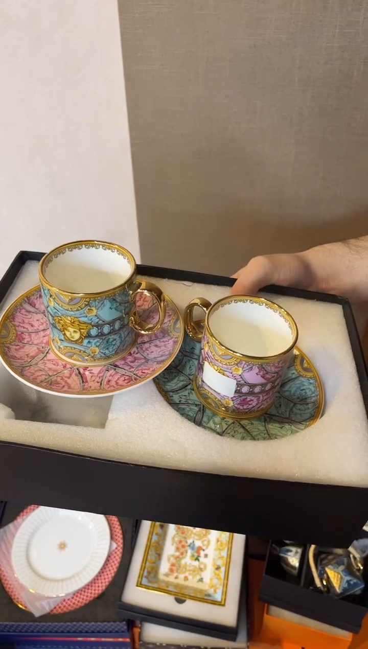 杯鸿辉家品牌瓷器，京东包邮！