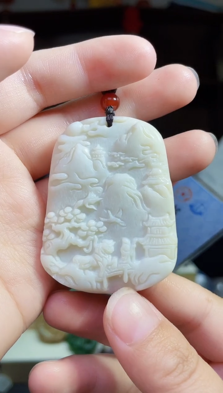 和田玉未镶嵌颈饰1