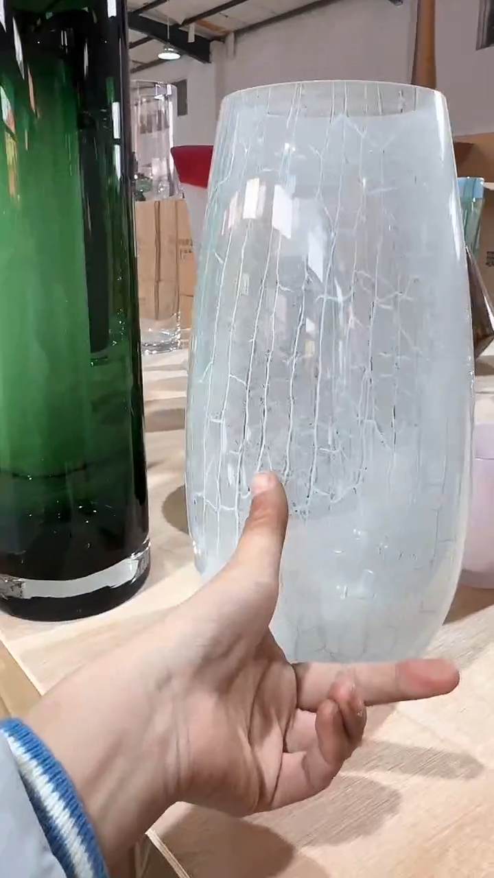 【闪购商品】玻璃浅蓝色