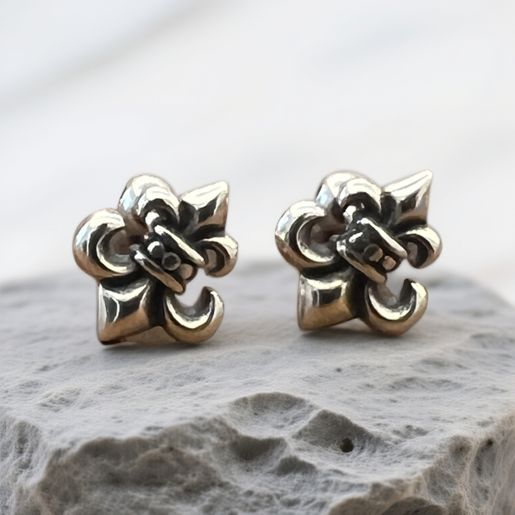 925银耳饰 925纯银E004童军花耳钉船锚耳环做旧经典款