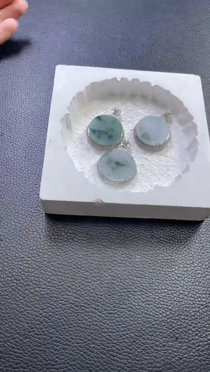 【闪购商品】翡翠挂件银S925镶嵌无事牌多样性发一件