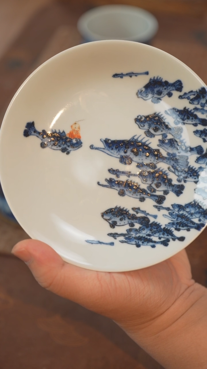 【闪购商品】杯酉瓷窑鱼众不同壶承