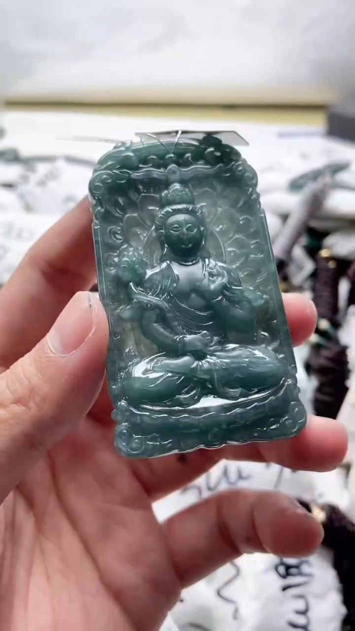 【闪购商品】翡翠颈饰未镶嵌888888888888大势至