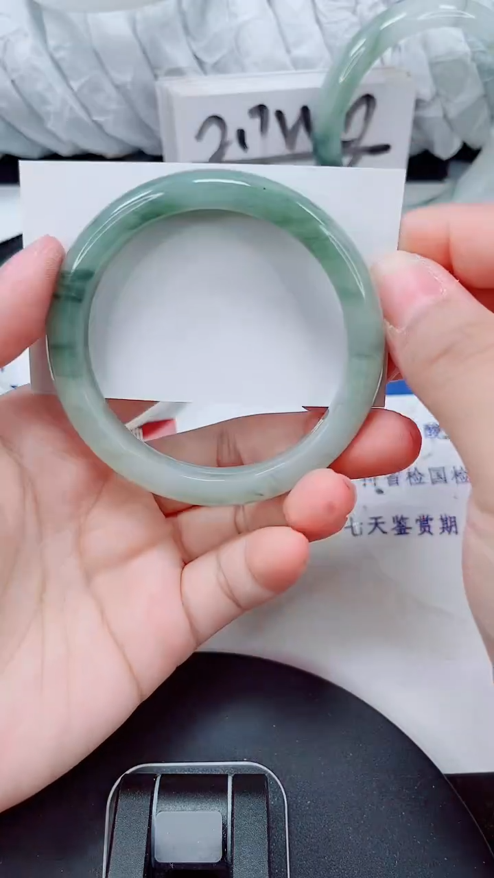 未镶嵌手镯石英质玉256-54/55