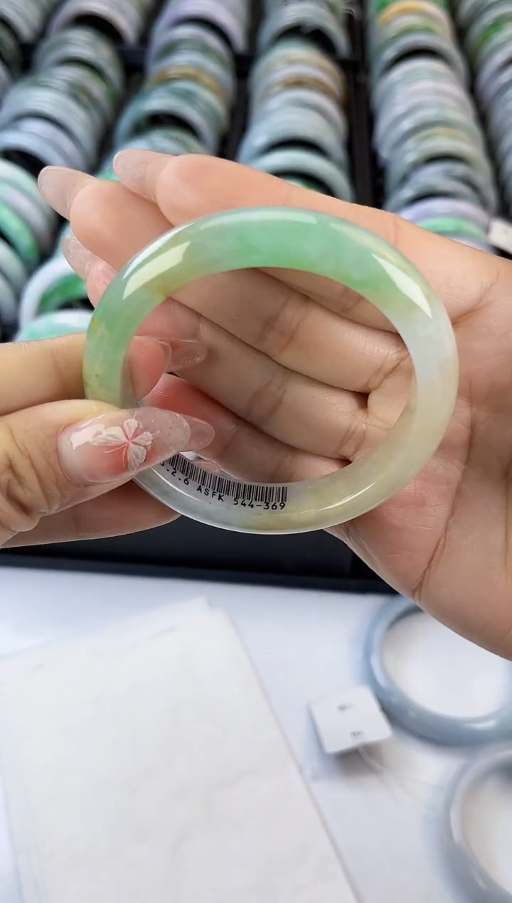 【闪购商品】翡翠未镶嵌手镯翡翠1