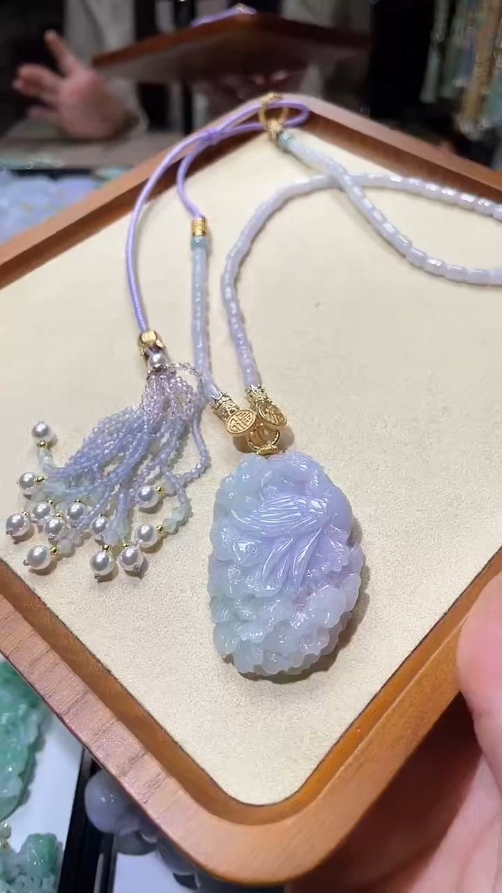 【闪购商品】翡翠颈饰未镶嵌吊坠