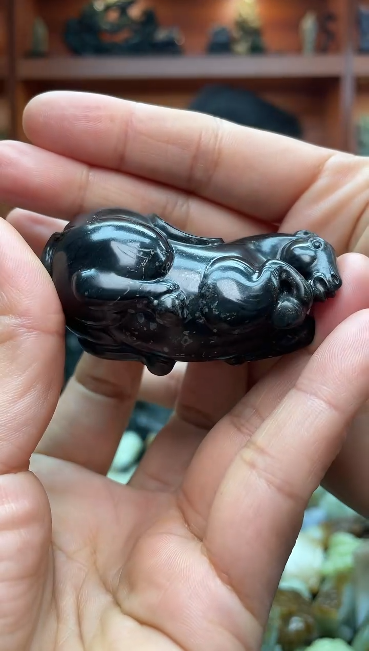 未镶嵌和田玉把件1