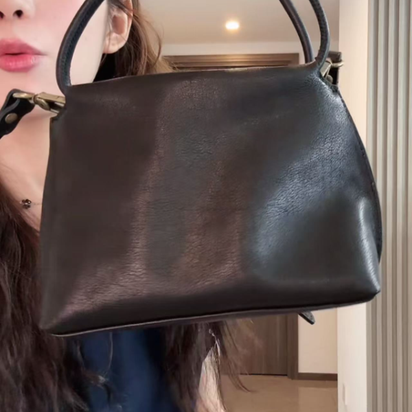 韩档口-黑色牛皮包包