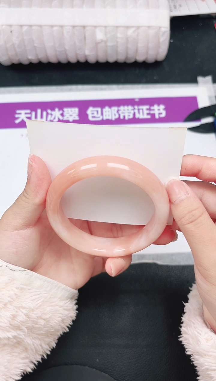 未镶嵌手镯石英质玉92-58