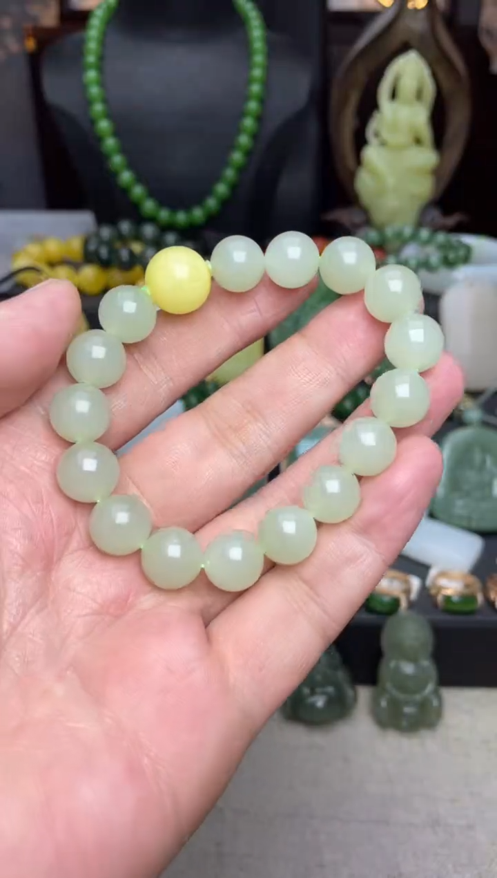 【闪购商品】和田玉手链未镶嵌精品手串