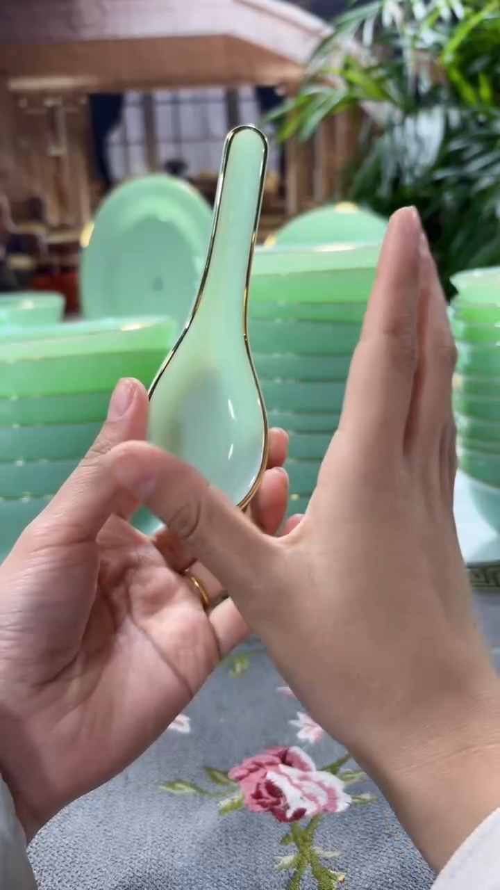 【闪购商品】... 小汤勺玉瓷6个  【贝美】 