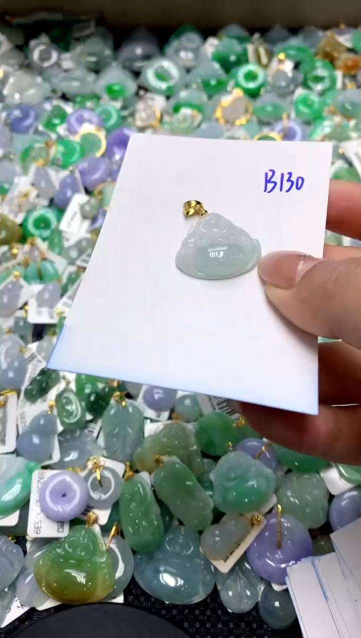 【闪购商品】翡翠颈饰合金11111111111111111