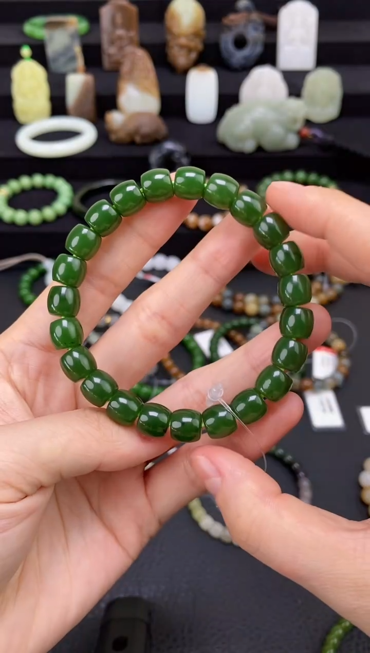 未镶嵌和田玉挂件9mm碧玉极限弧手串