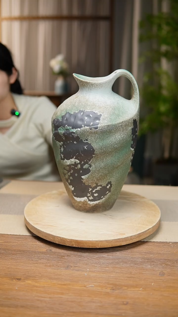 【闪购商品】陶瓷  花器诧寂复古绿奶壶