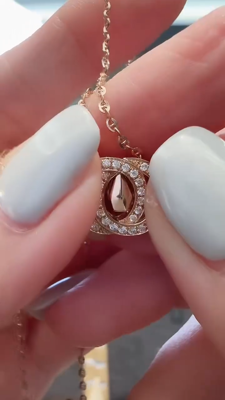 吊坠(不含链)钻石18K金镶嵌18K金钻石香香吊坠