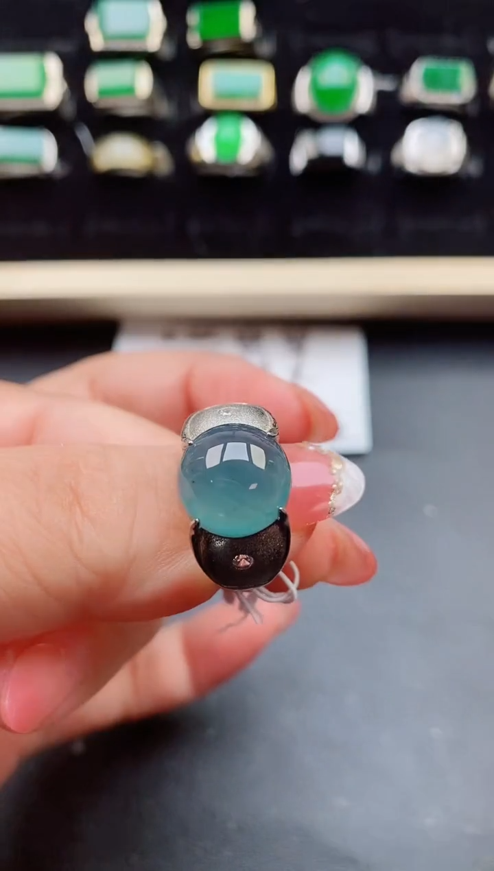 【闪购商品】翡翠戒指银S925镶嵌8550