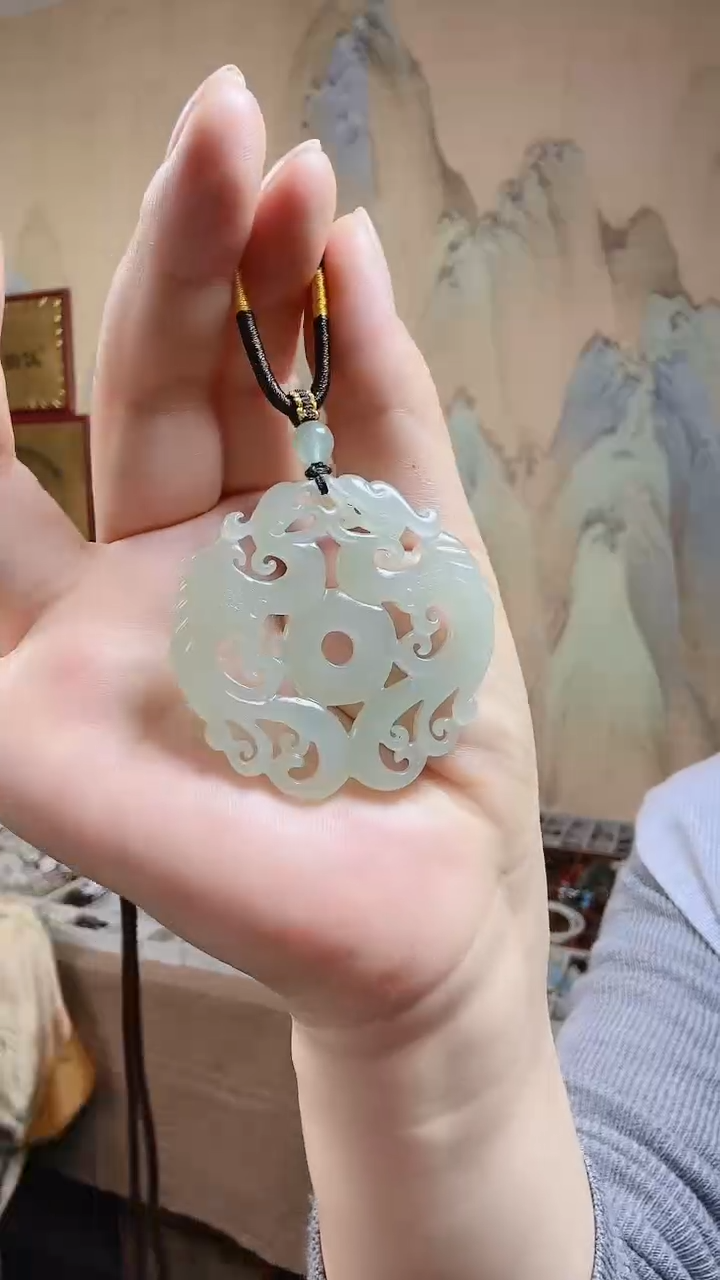 【闪购商品】和田玉颈饰未镶嵌.