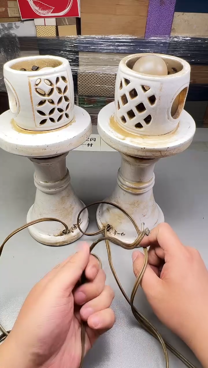 瓷片小****9845碰瓷社中古瓷器 拒绝假货 感谢您的支持~