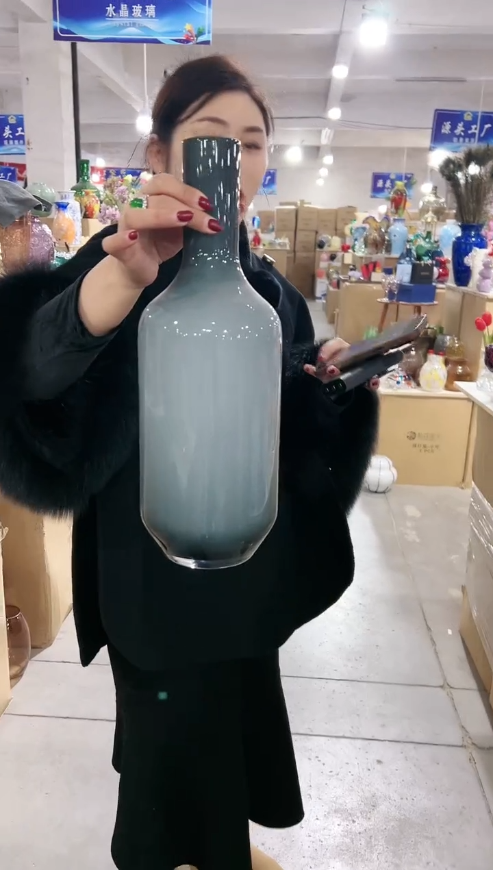 【闪购商品】玻璃私花贸易祁琪-微瑕--V7HTJ