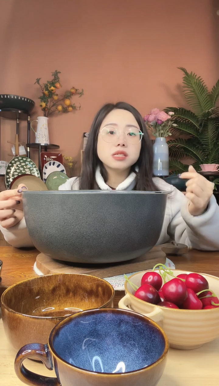 陶瓷12英寸灰色超大和面盆 微瑕疵