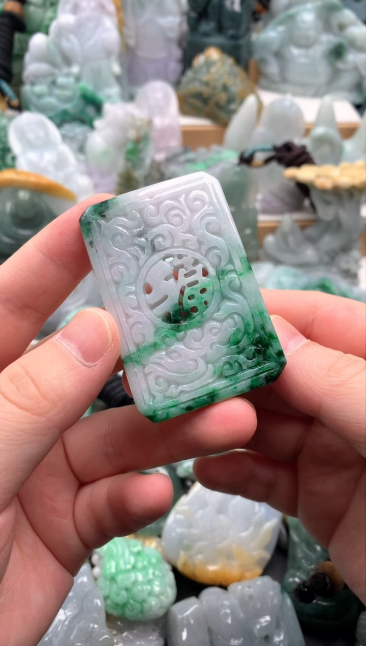 吊坠(不含链)未镶嵌翡翠1