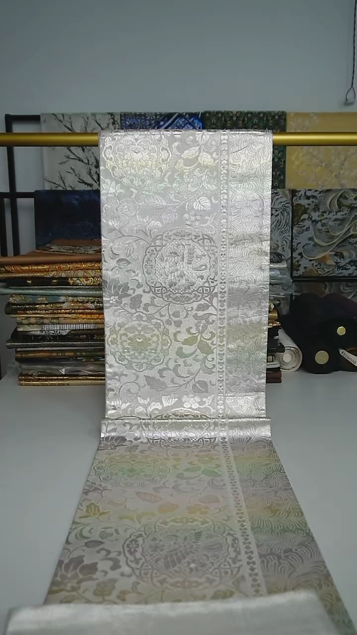 【闪购商品】织绣25 六通唐草宝相花
