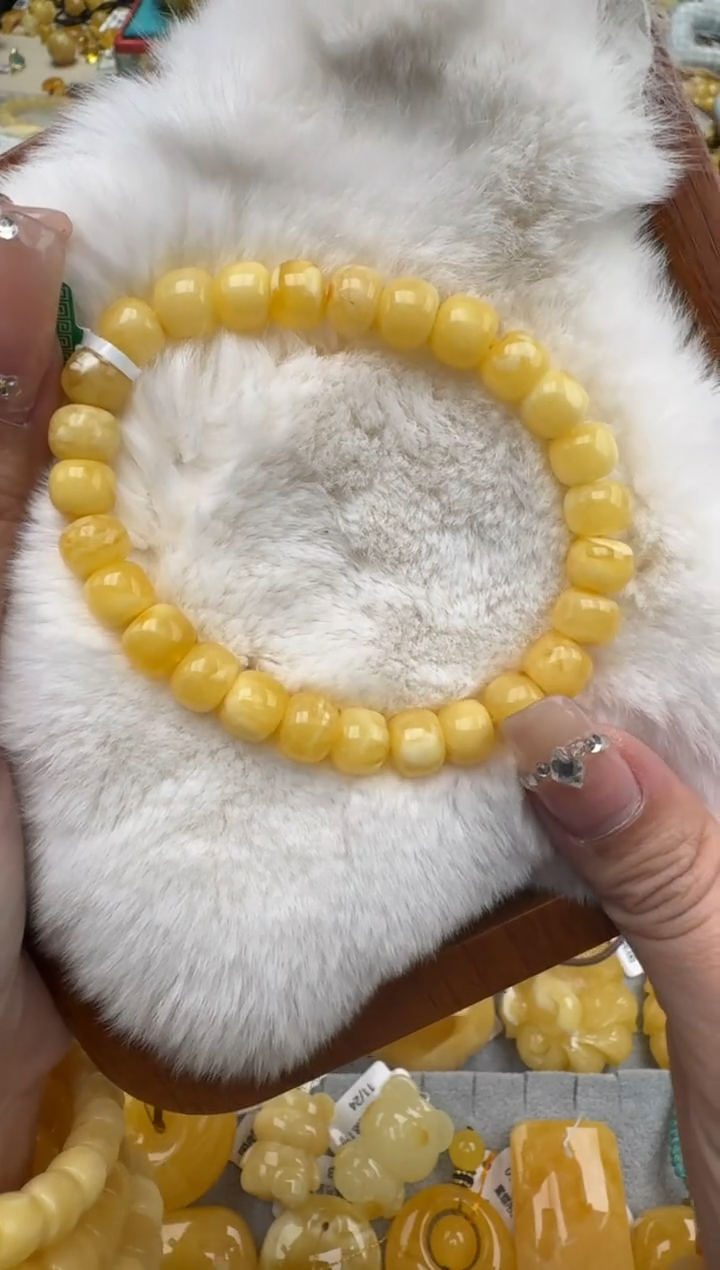 裸石琥珀未镶嵌XD1082