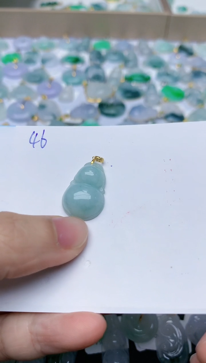 【闪购商品】翡翠颈饰18K金镶嵌天然翡翠A货    46