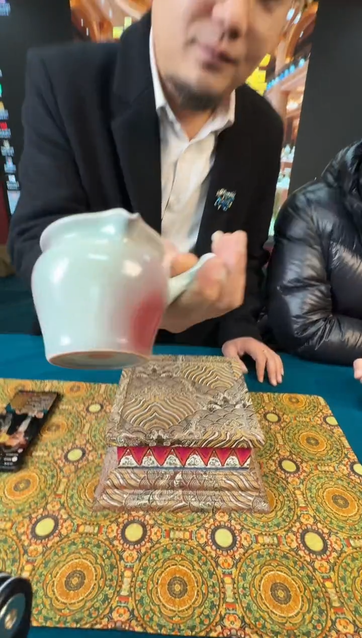 摆件陶龙泉青瓷-流水24