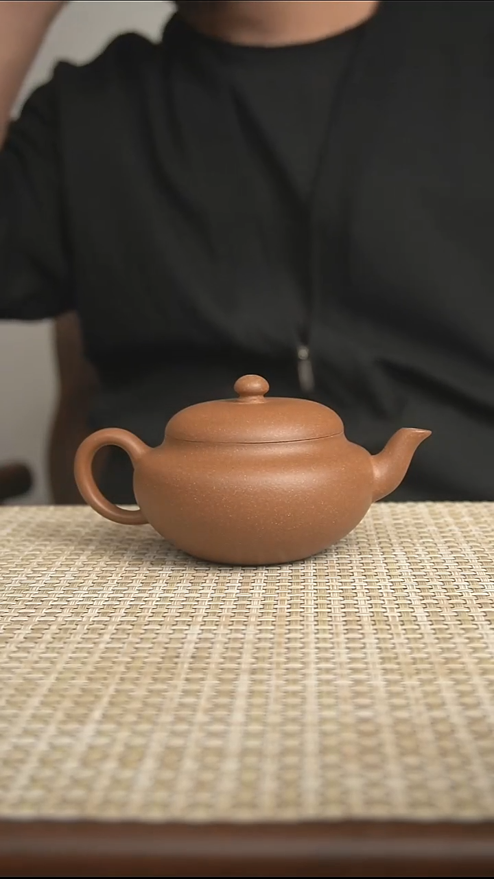 茶壶紫砂宜兴紫砂壶精工半手段泥扁樱200cc