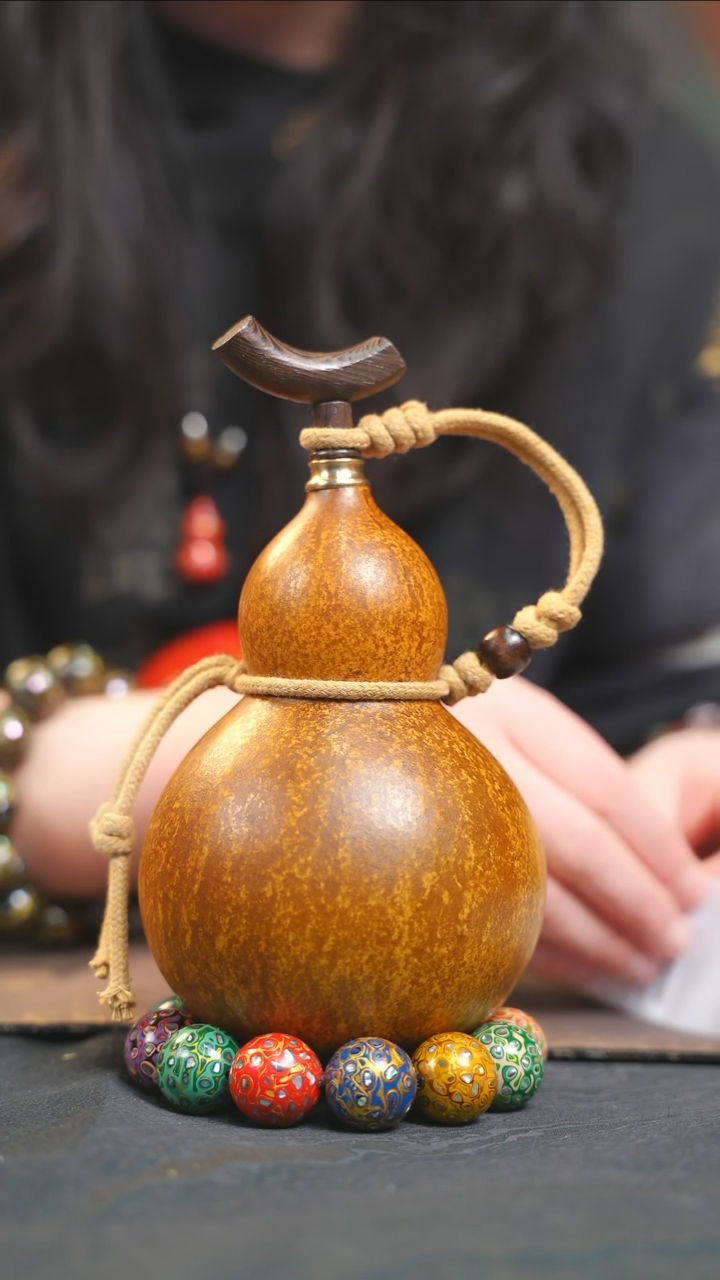 【闪购商品】YT238大漆酒葫芦不包手串及旋转底座