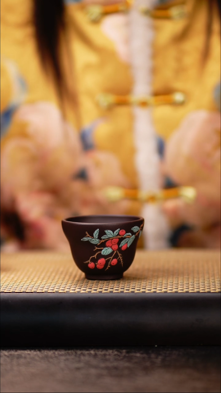 6小鱼紫泥珐琅葫芦杯